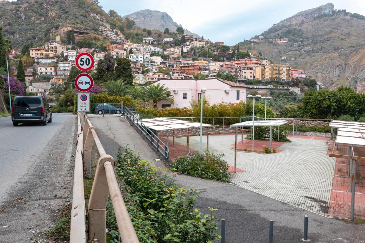 Amuni Taormina Appartement Buitenkant foto